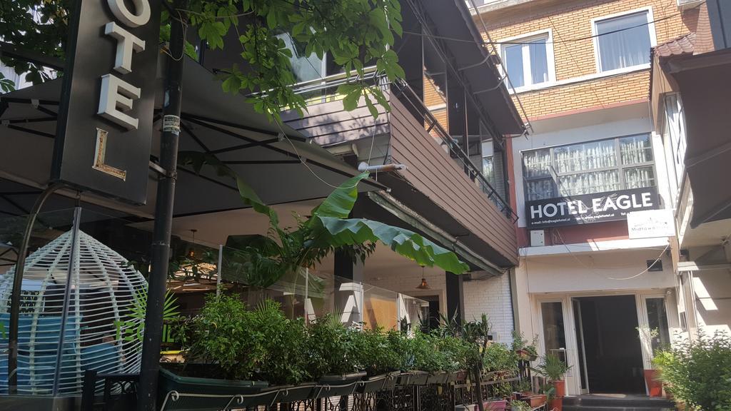 Hotel Eagle Tirana Exterior foto